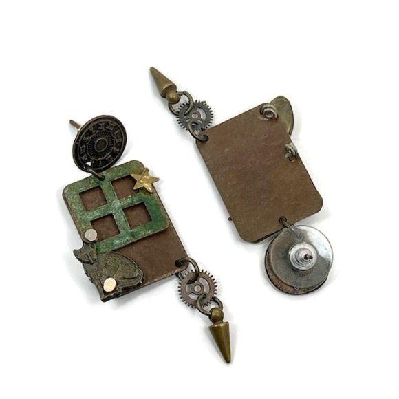 Funky Earrings, Cat in Window, Clock, Handcrafted, Unique, Steampunk, Vintage - Picture 3 of 3
